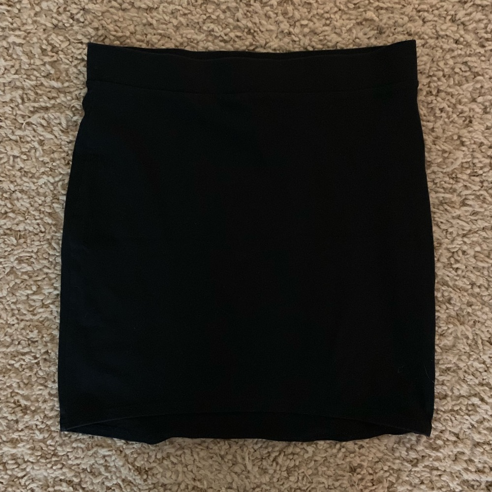 Black H&M Skirt💖